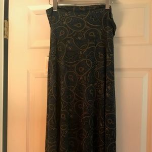 LulaRoe Maxi Skirt Size S